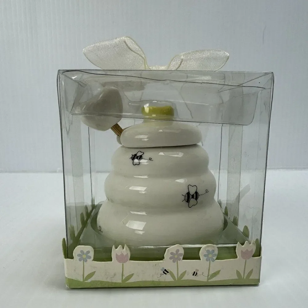 Kate Aspen Meant to Bee Ceramic Honey Pot with Wooden Dipper